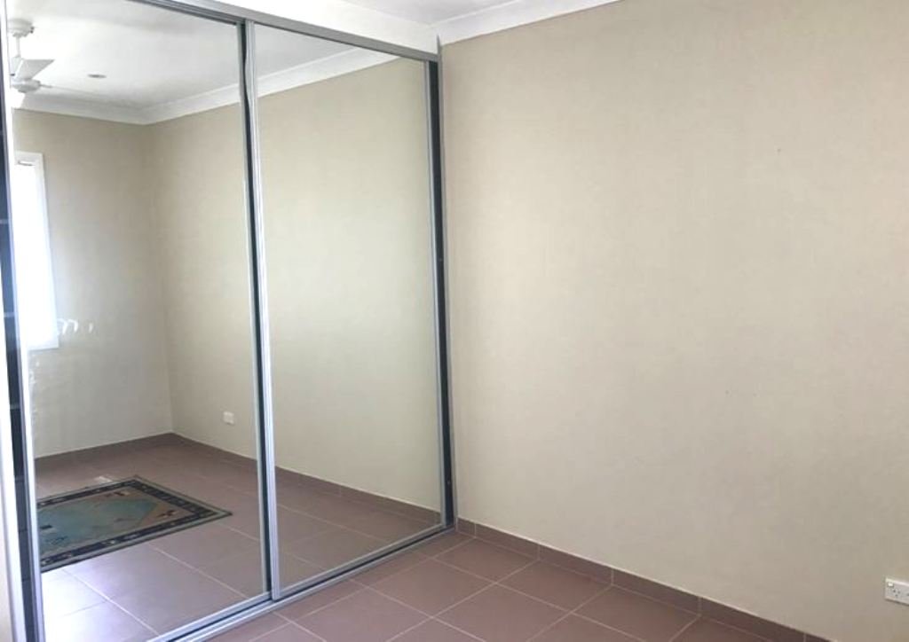 4/40 Dennis Street LAKEMBA 5