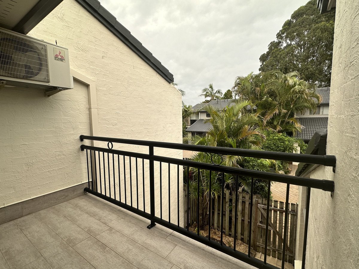 4/40 Sunbird Street Burleigh Waters 8