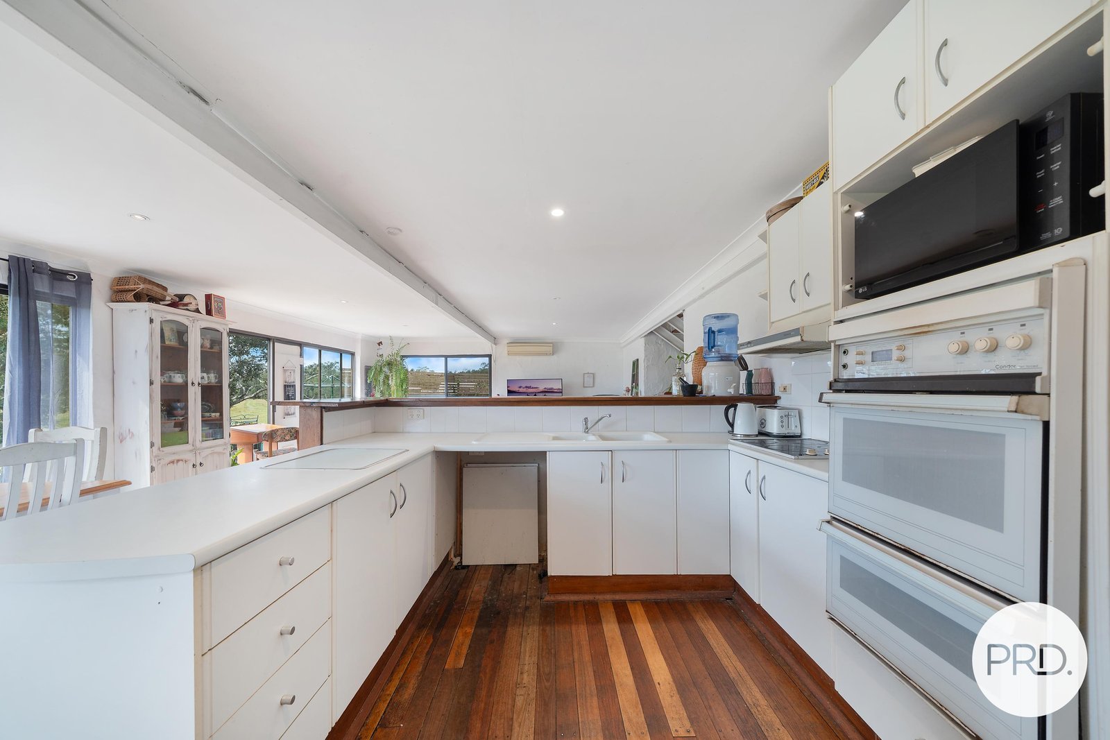 4400 Pacific Highway ROSSGLEN 8