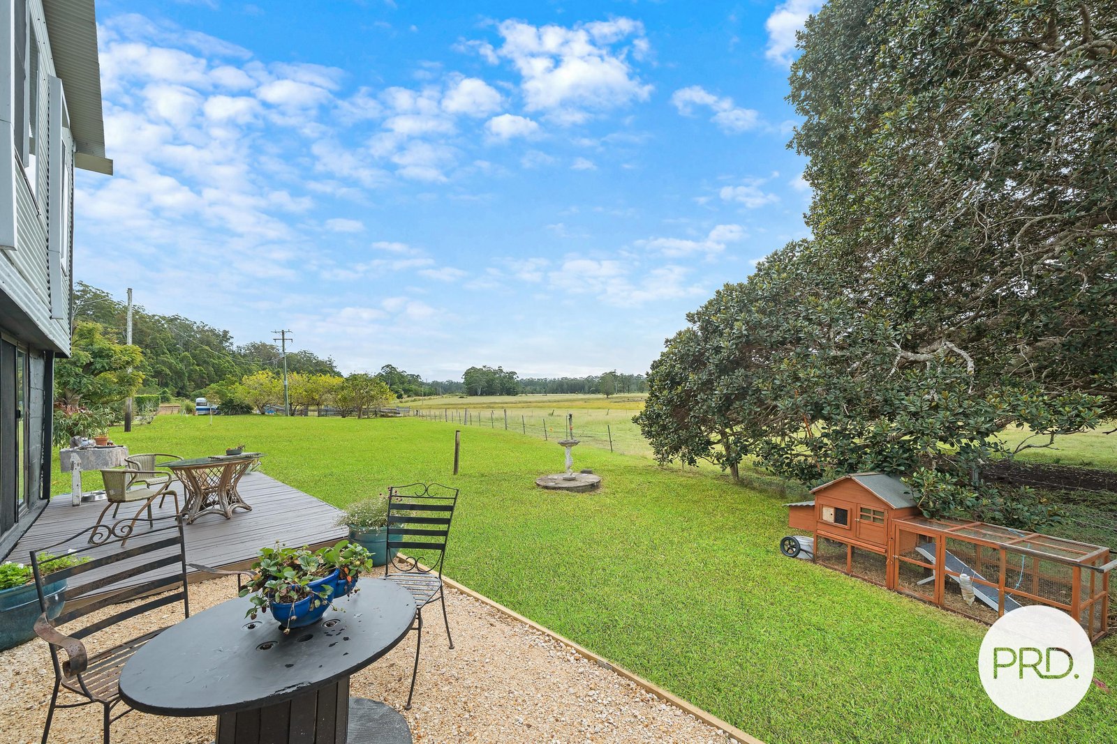 4400 Pacific Highway ROSSGLEN 11