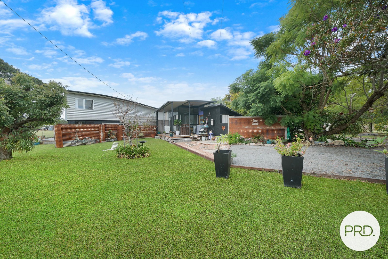 4400 Pacific Highway ROSSGLEN 17
