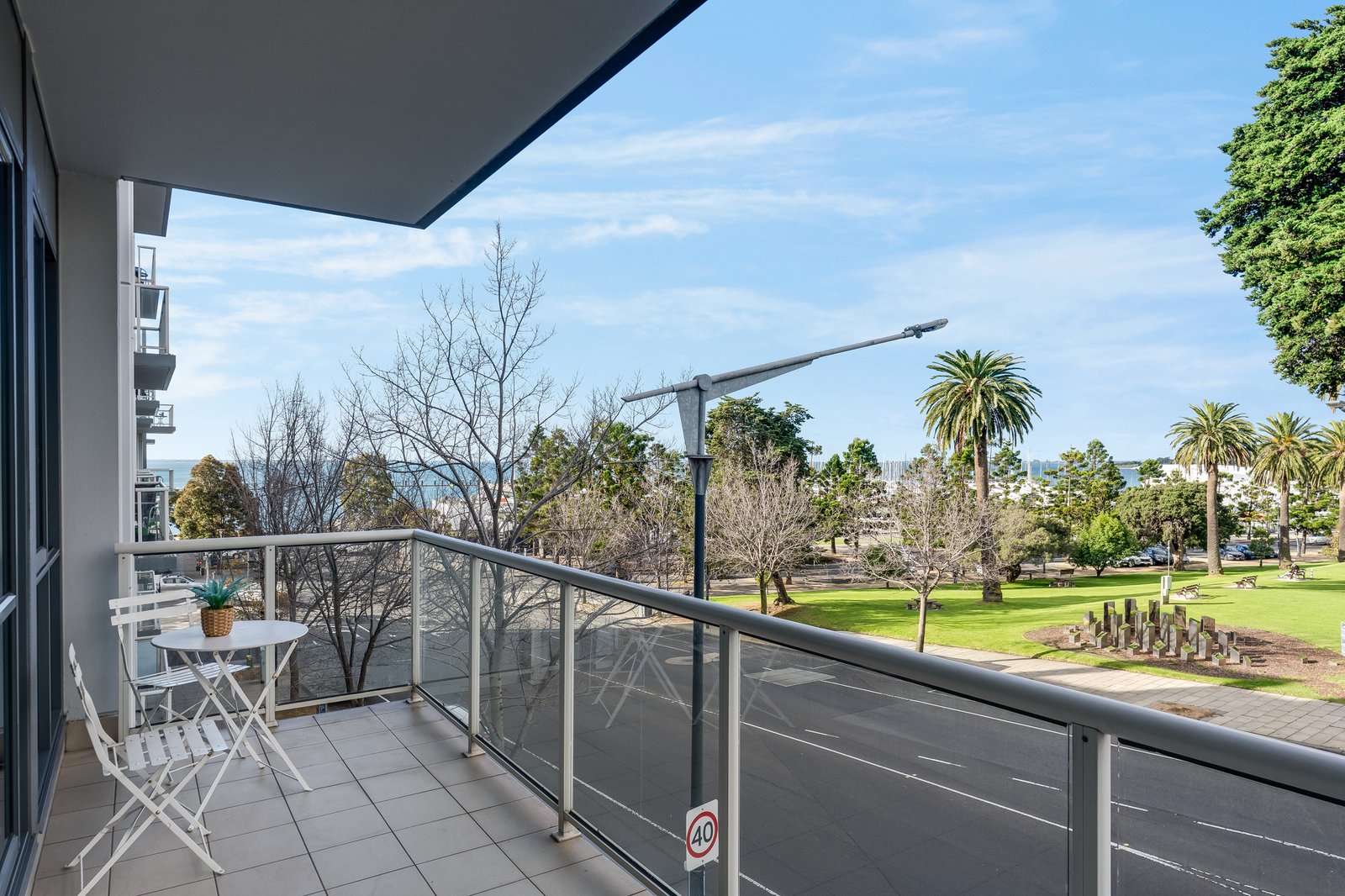 Gallery: 4404/4 Yarra Street