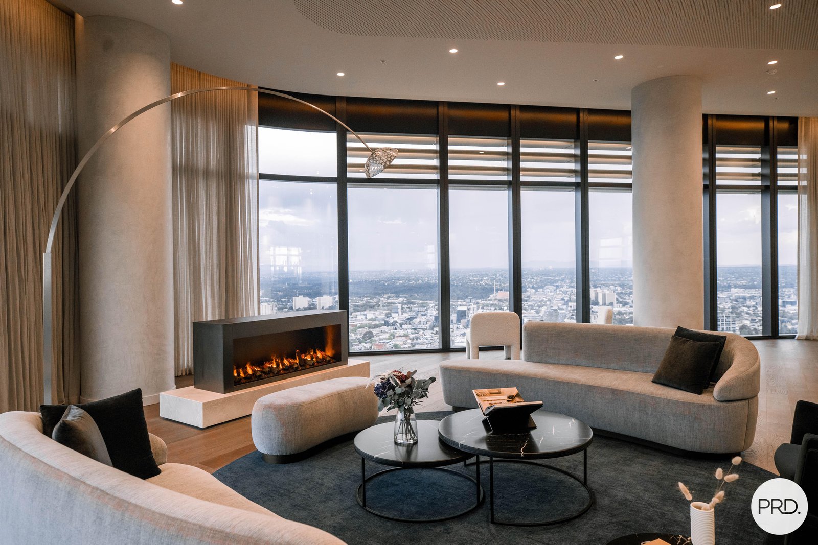 4404/63 La Trobe Street MELBOURNE 12