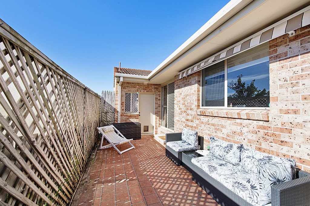 4/41 Lord Street LAURIETON 12