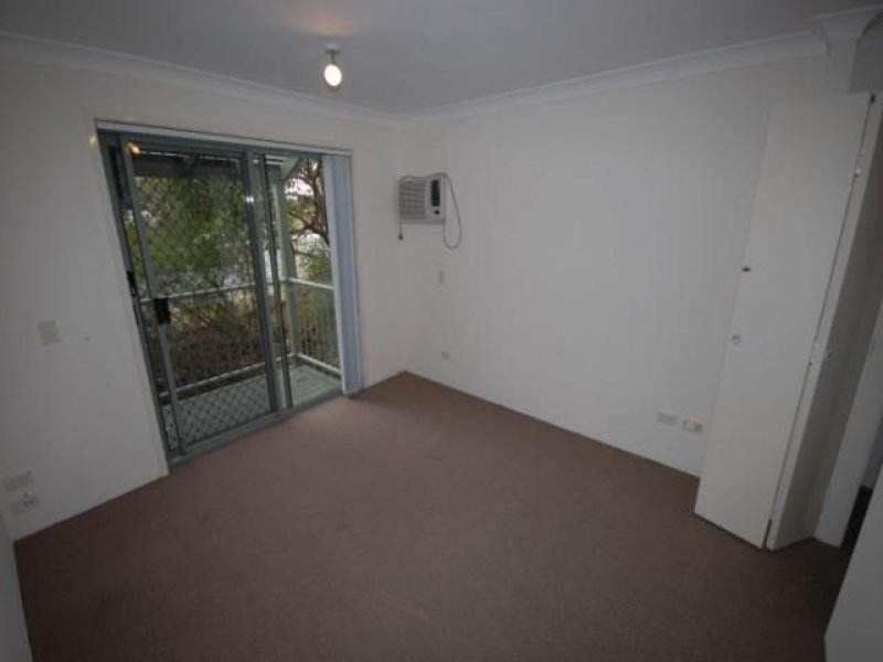 44/1 University Drive ROBINA 9