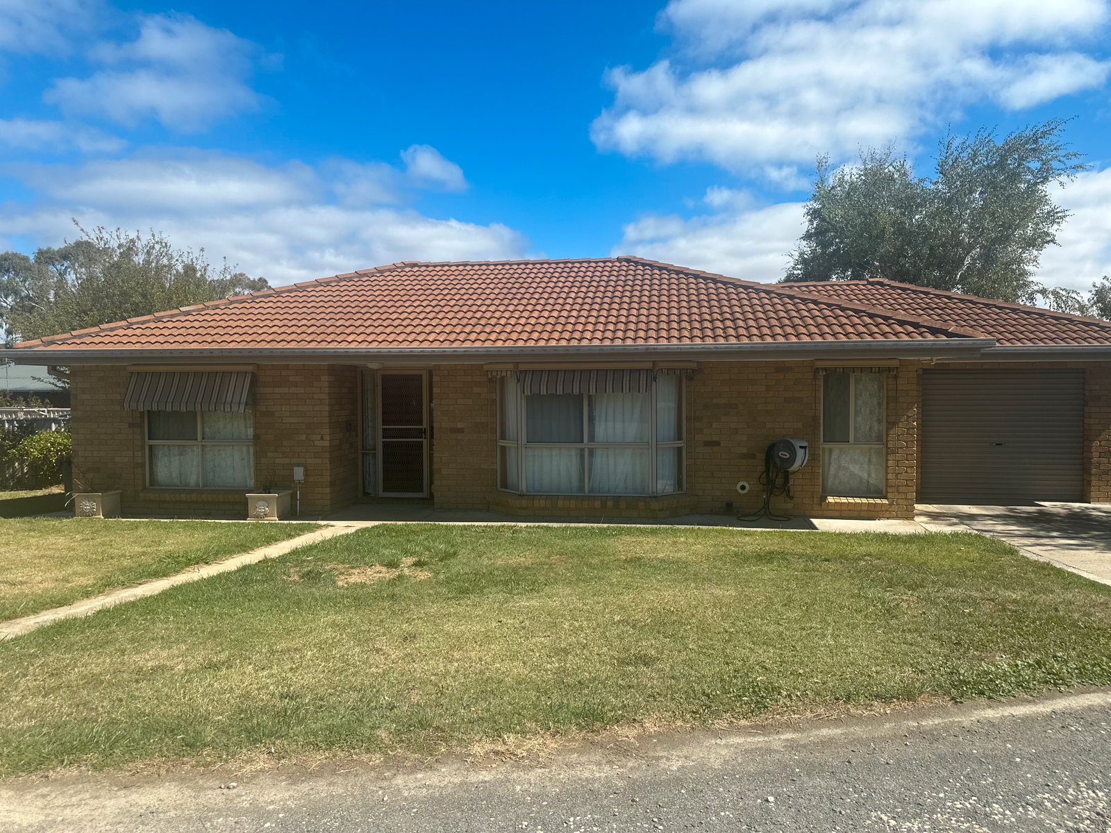 4/410 Kline Street CANADIAN 1