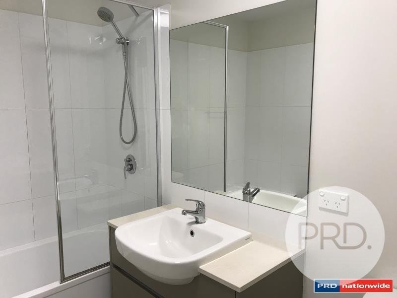 4/410 Zillmere Road (Meet On Seeney Street)  ZILLMERE 6