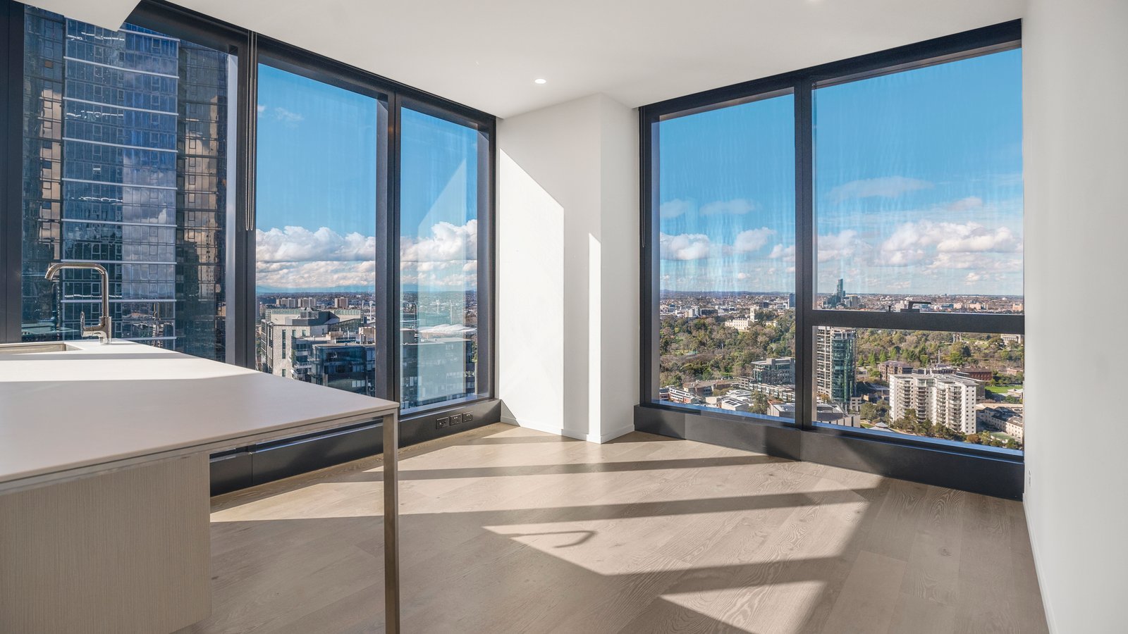 4416/70 Southbank Boulevard SOUTHBANK 2