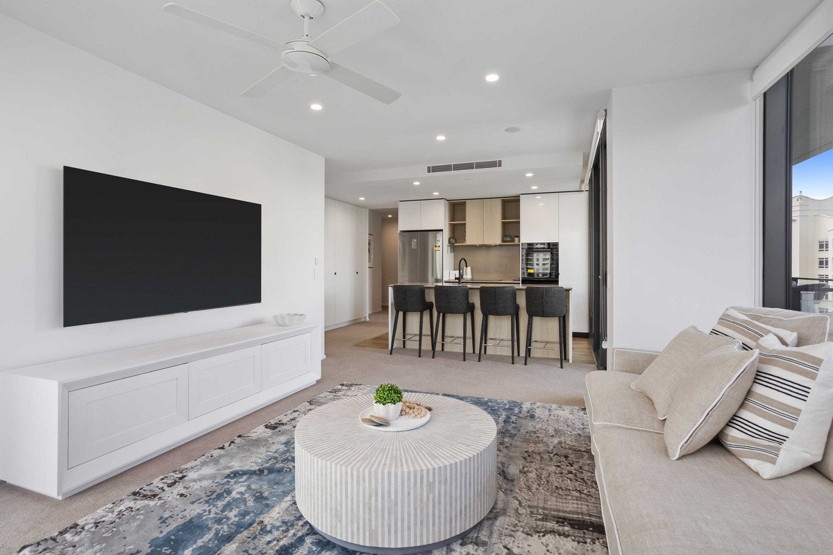 44/1969-1971 Gold Coast Highway Burleigh Heads 5