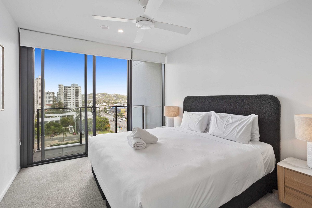 44/1969-1971 Gold Coast Highway Burleigh Heads 11