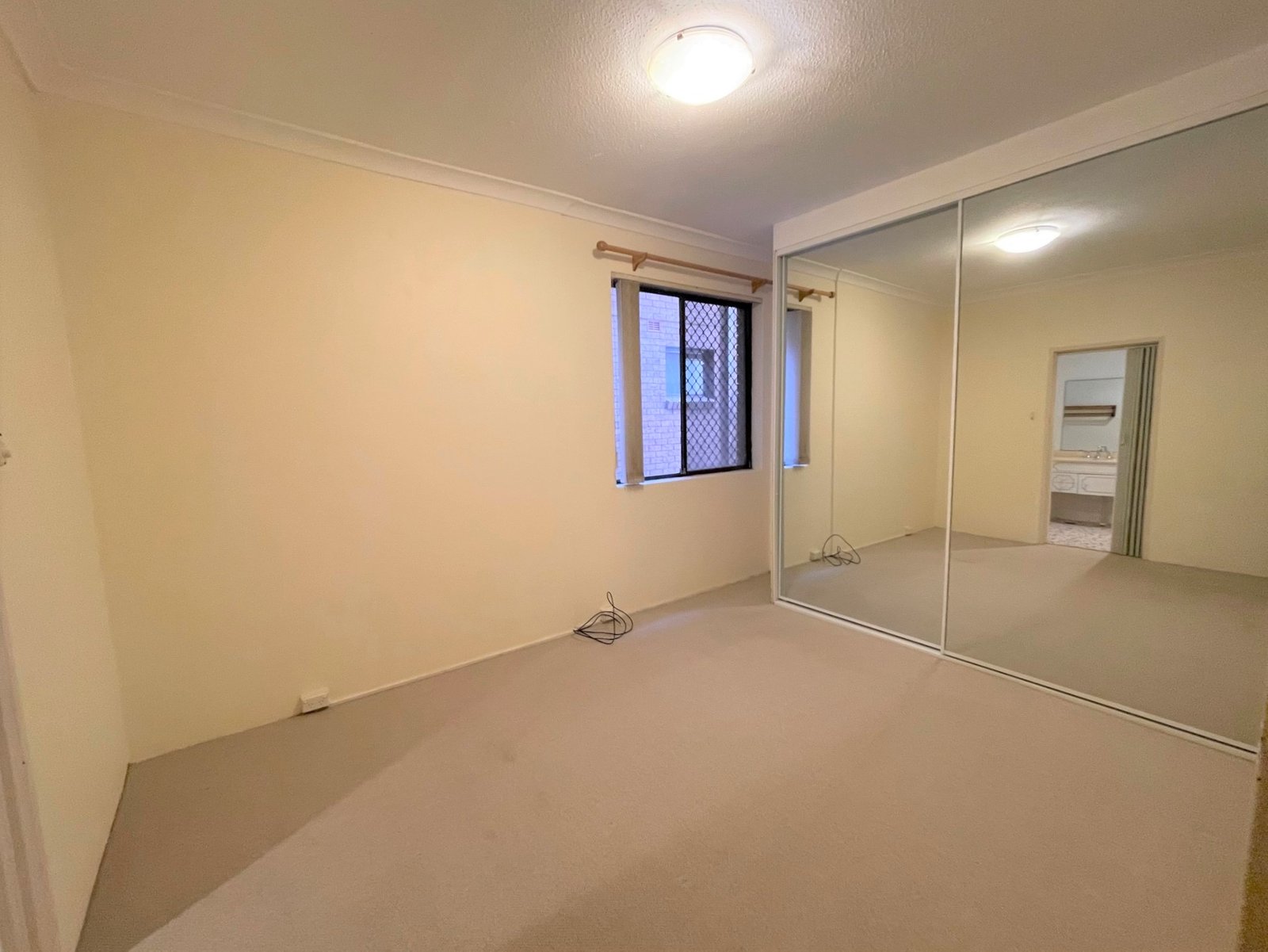 4/42-44 Robertson Street KOGARAH 4