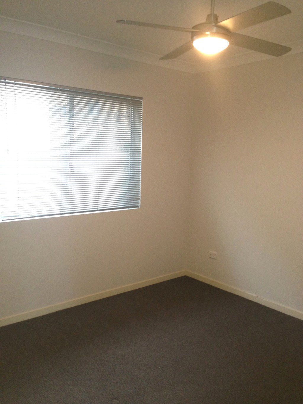 4/42 Rode Road NUNDAH 11