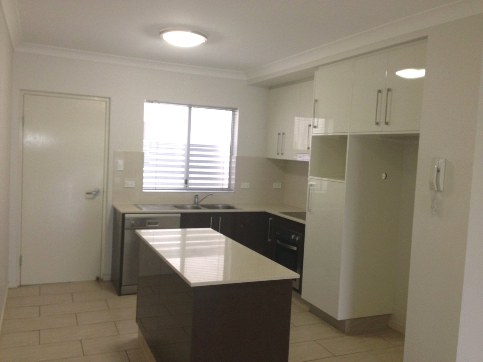 4/42 Rode Road WAVELL HEIGHTS 4