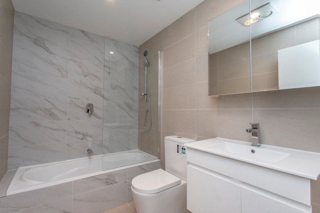 44/208 Great Western Highway KINGSWOOD 3