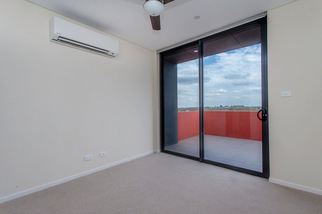 44/208 Great Western Highway KINGSWOOD 9