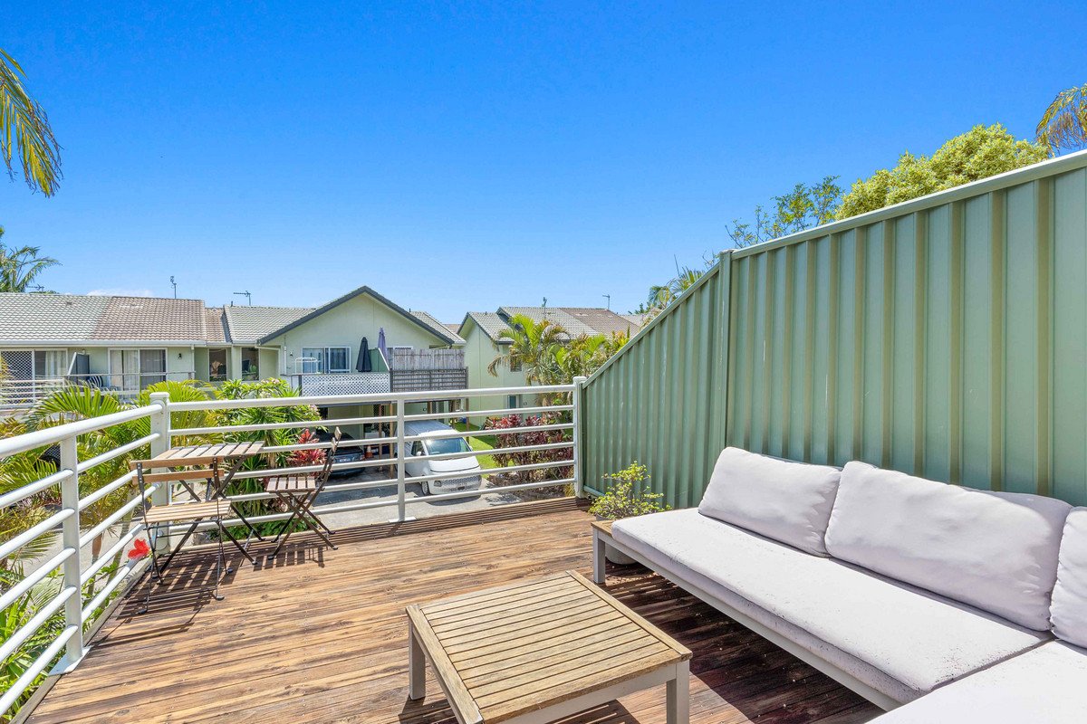 44/215 Cottesloe Drive Mermaid Waters 11