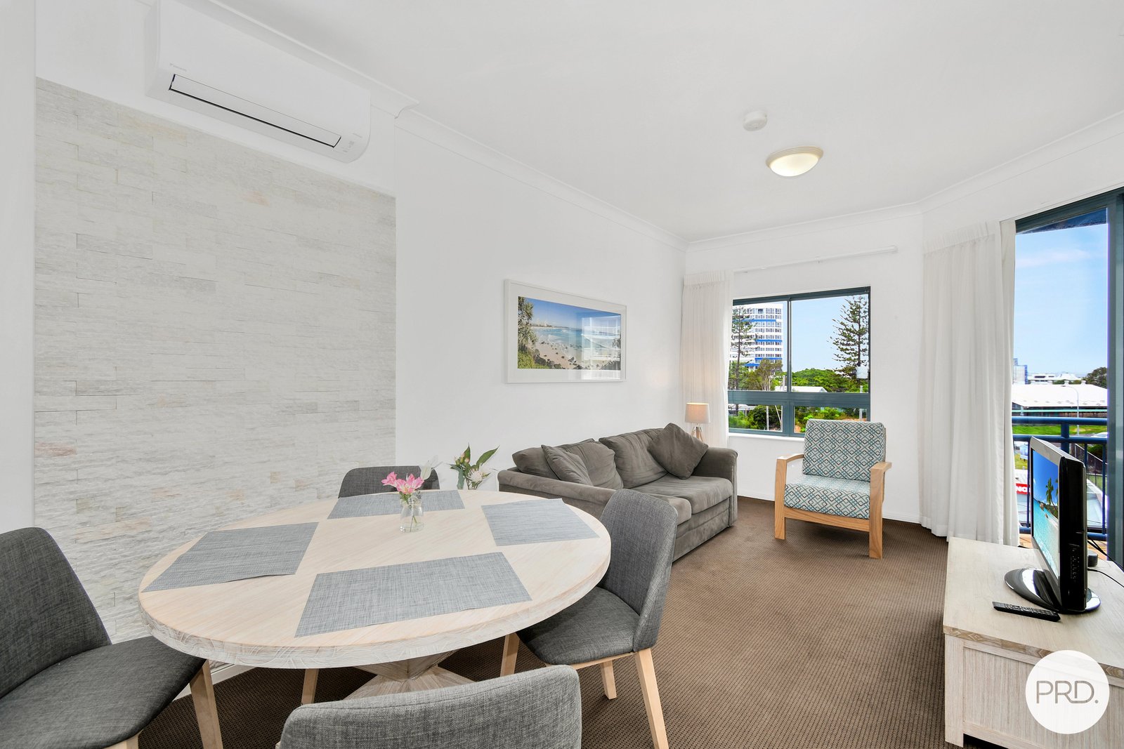 442/99 Griffith Street COOLANGATTA 1
