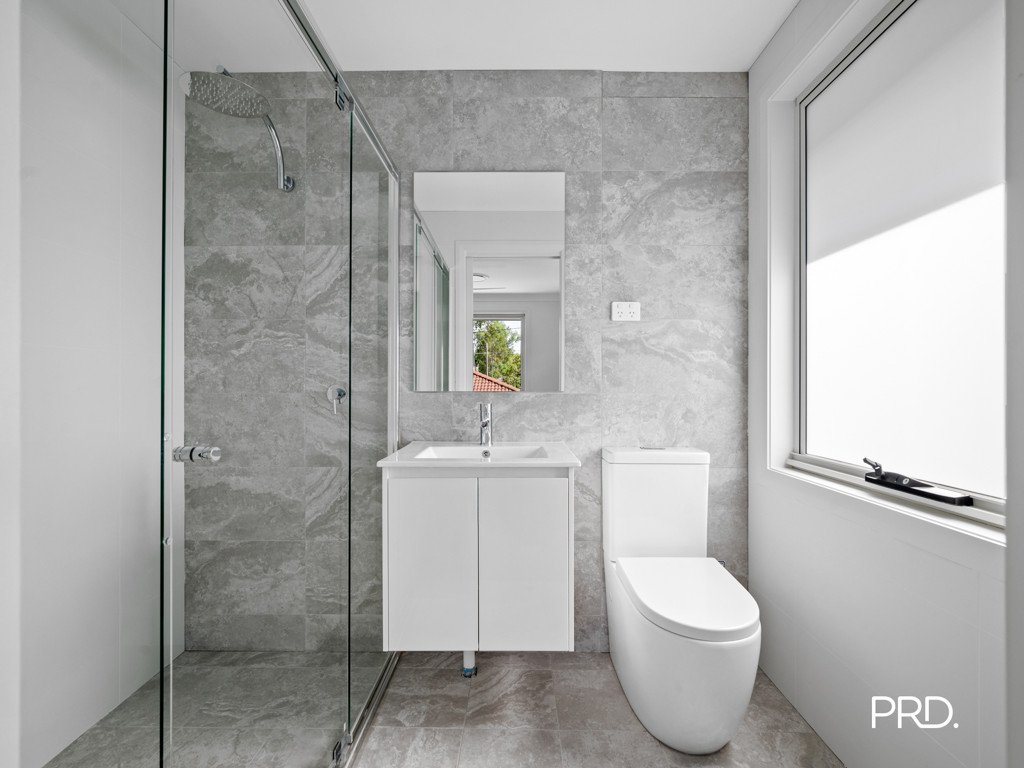 4/43 Bringelly Rd  Kingswood 9