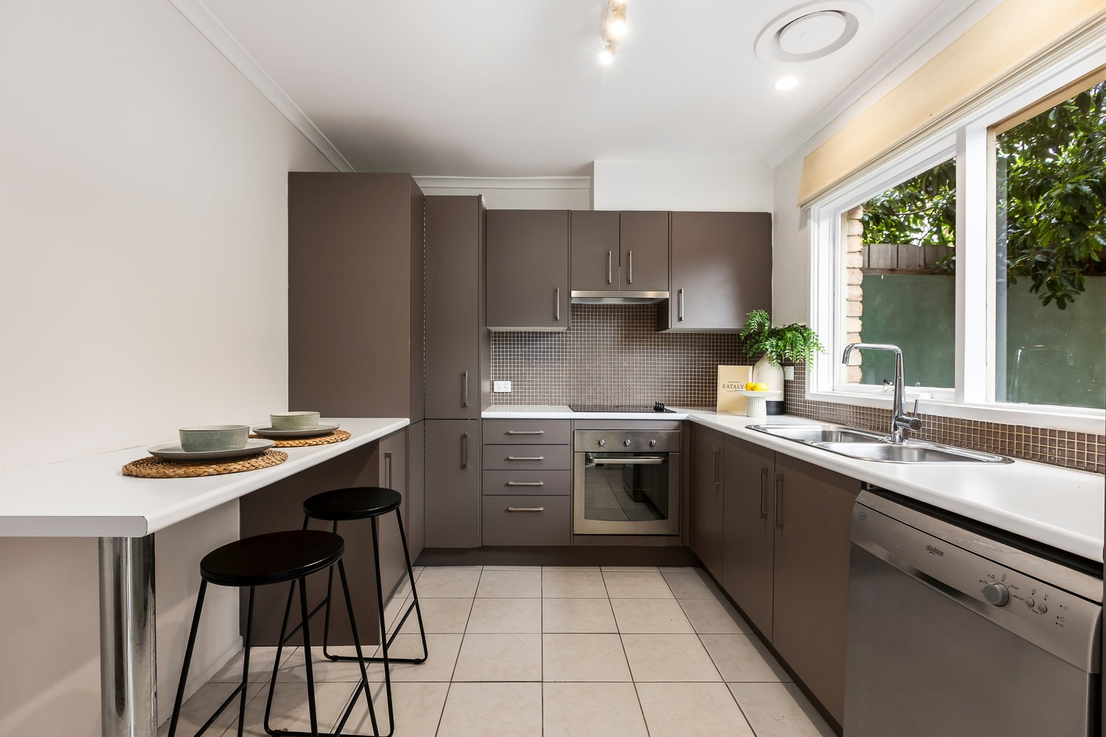 Gallery: 4/43 Cluden Street