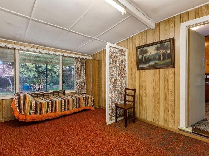 Gallery: 443 Geelong Road