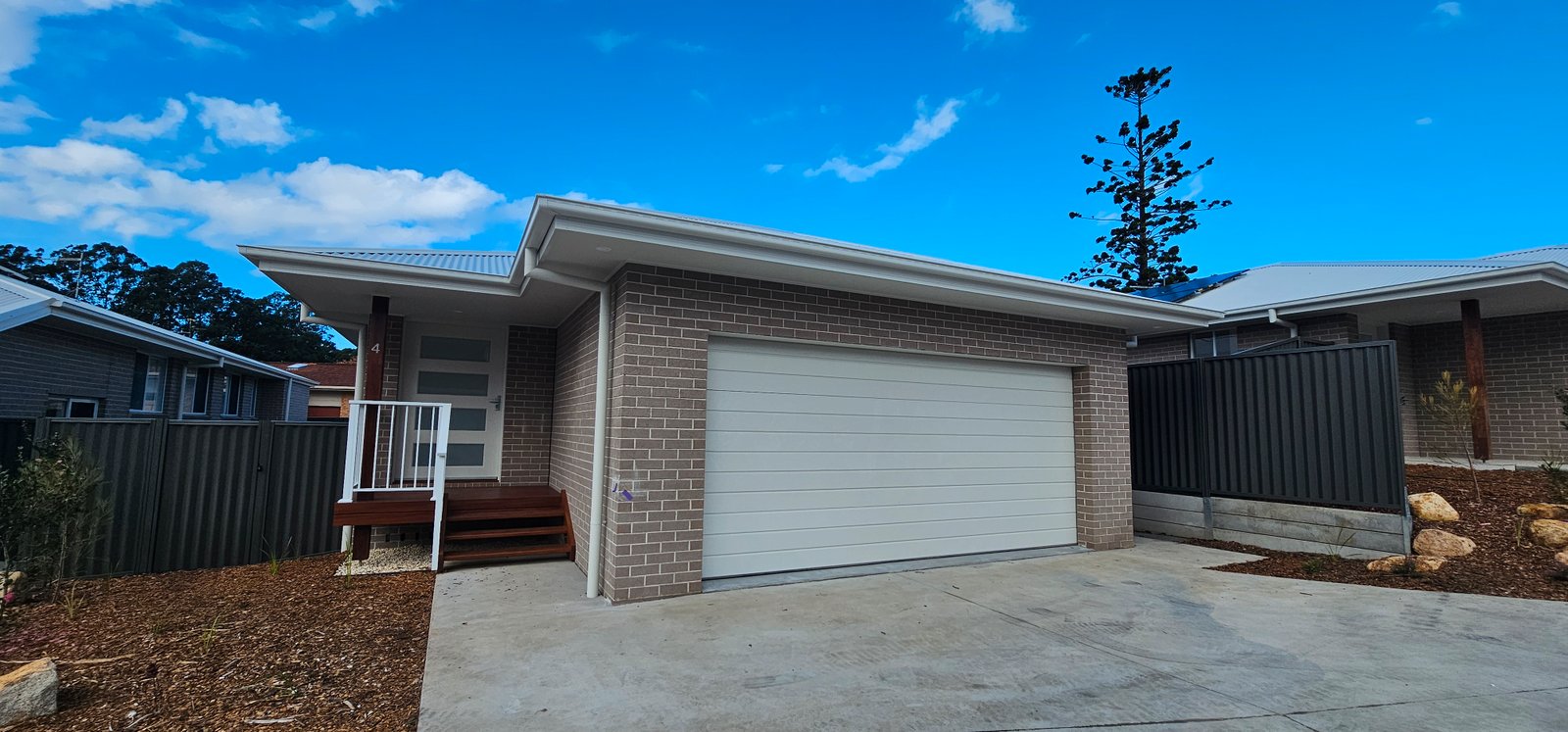 4/43 West High Street COFFS HARBOUR 1
