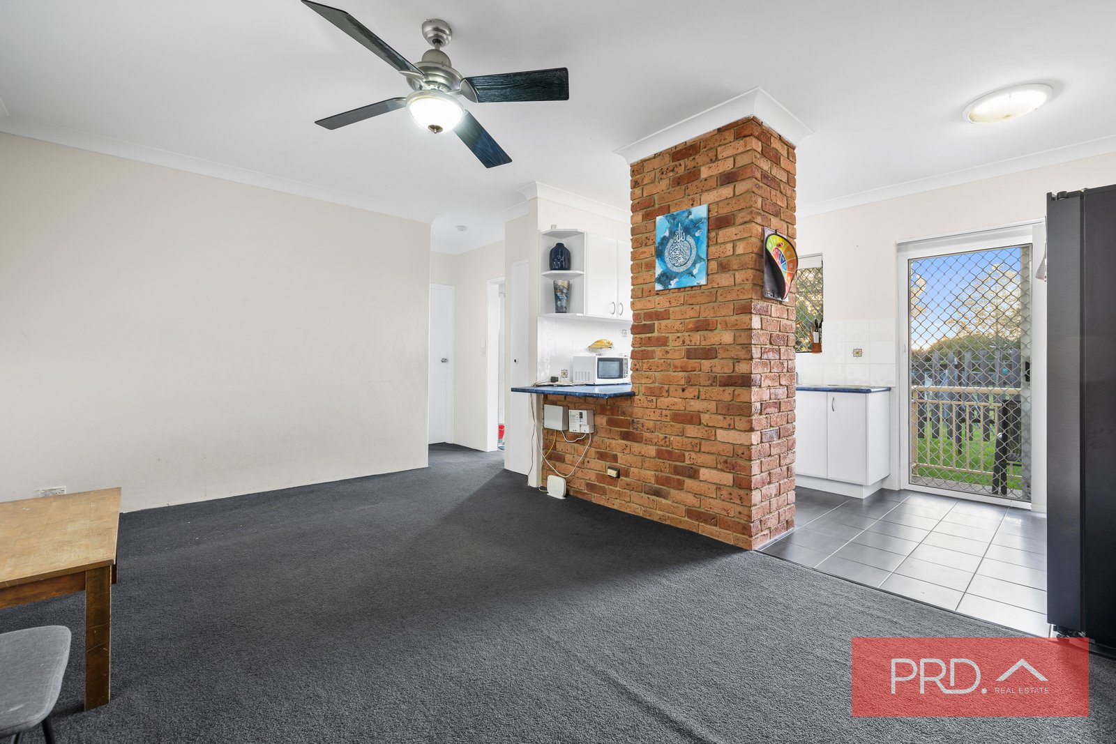 44/30 Burrinjuck Street LEUMEAH 2
