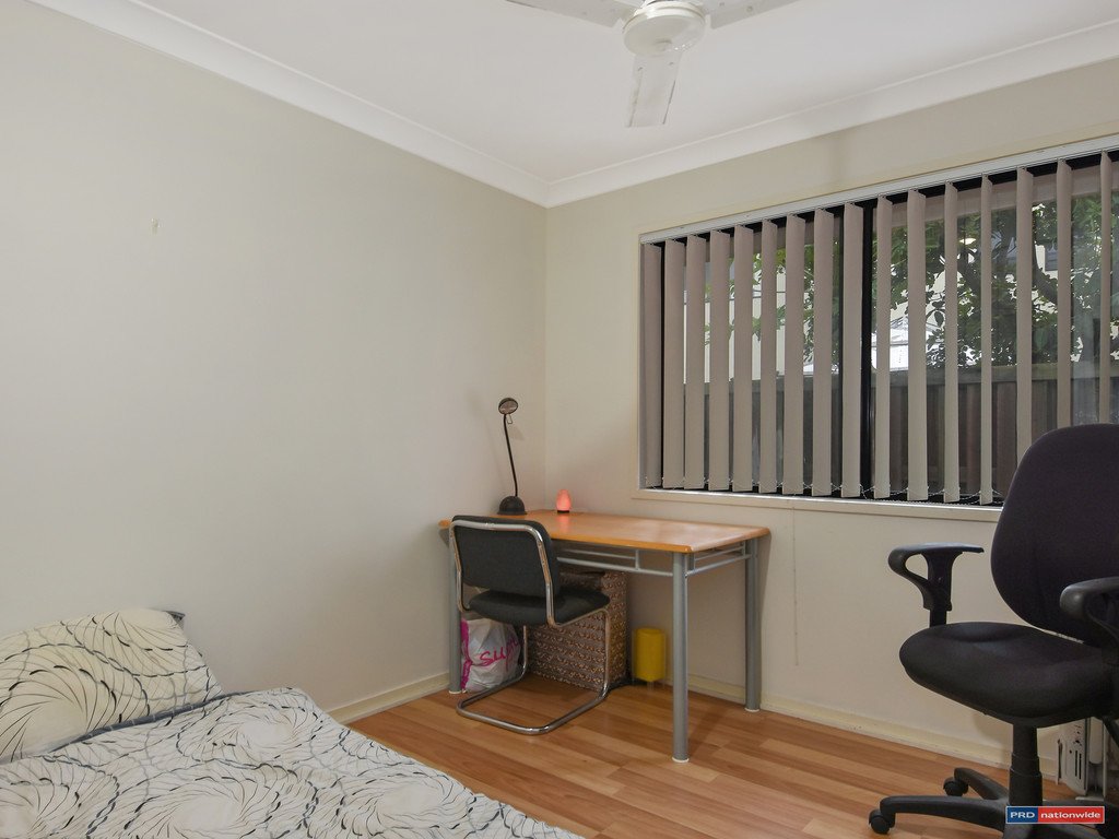 44/302 Christine Avenue VARSITY LAKES 6