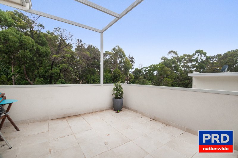 4/44 Cummins  UNANDERRA 6