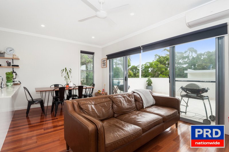 4/44 Cummins  UNANDERRA 2