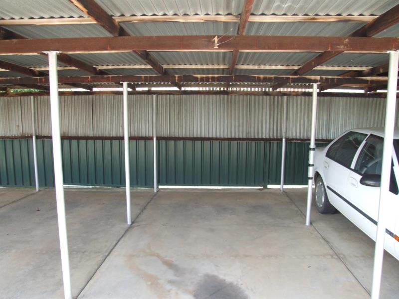4/44 Denne Street TAMWORTH 5