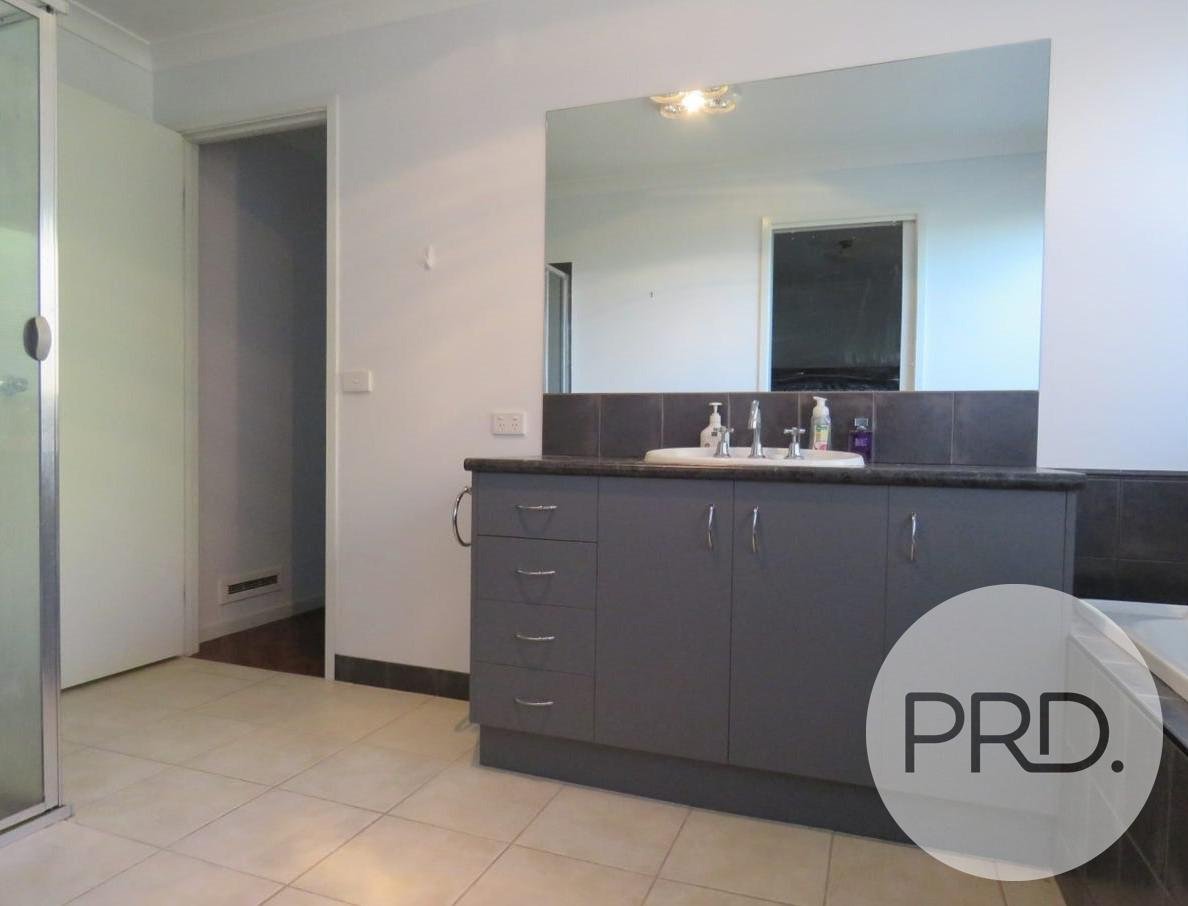 444 Pine Avenue LAVINGTON 5