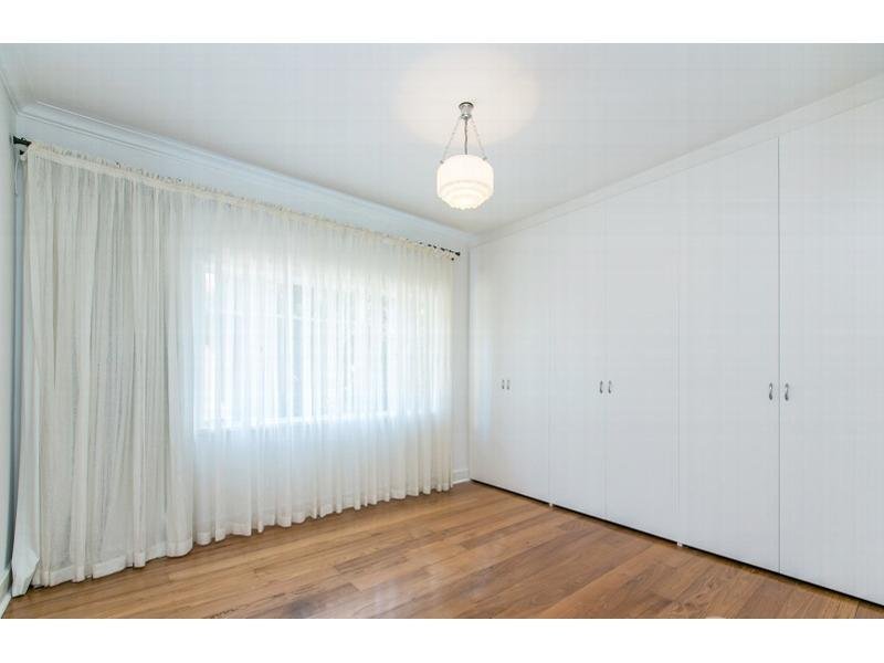 Gallery: 4/44 Southey Street