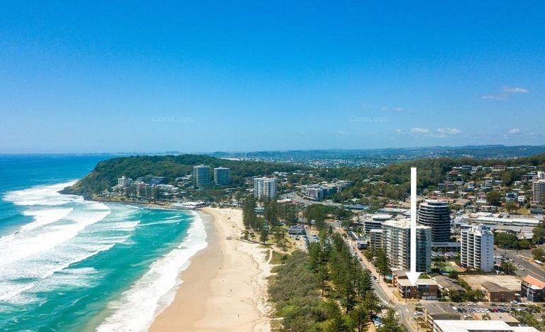 4/44 The Esplanade BURLEIGH HEADS 12