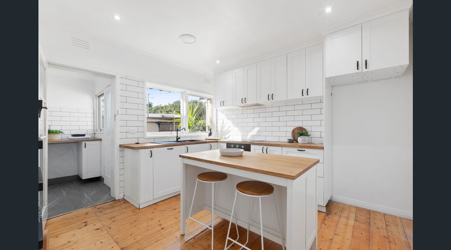 Gallery: 4/448 Nepean Highway