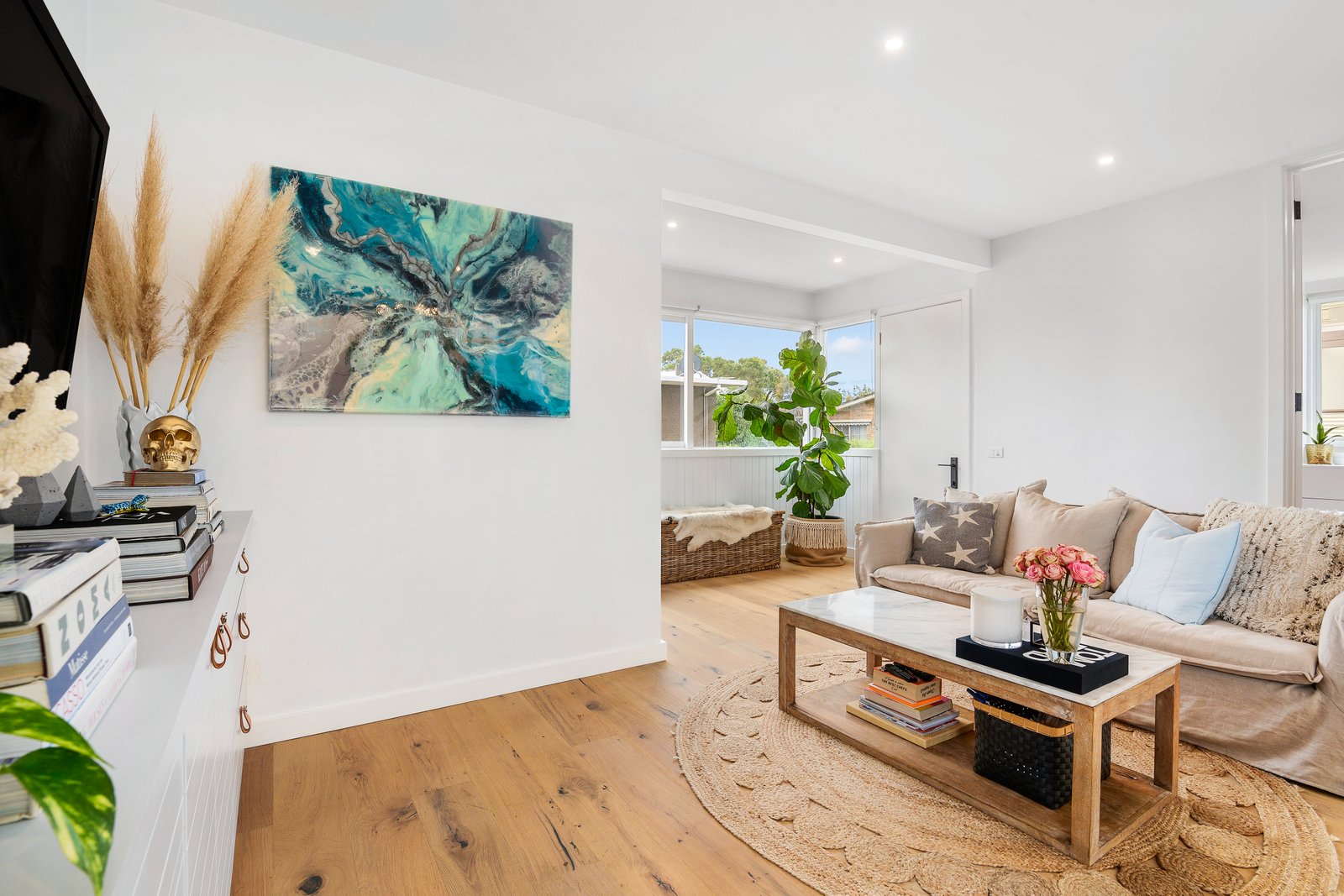 Gallery: 4/45 Beach Road