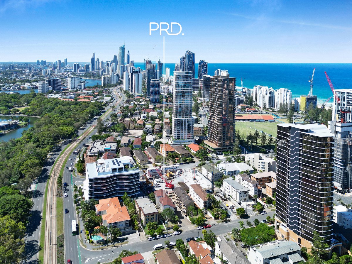 4/45 Britannia Avenue Broadbeach 10