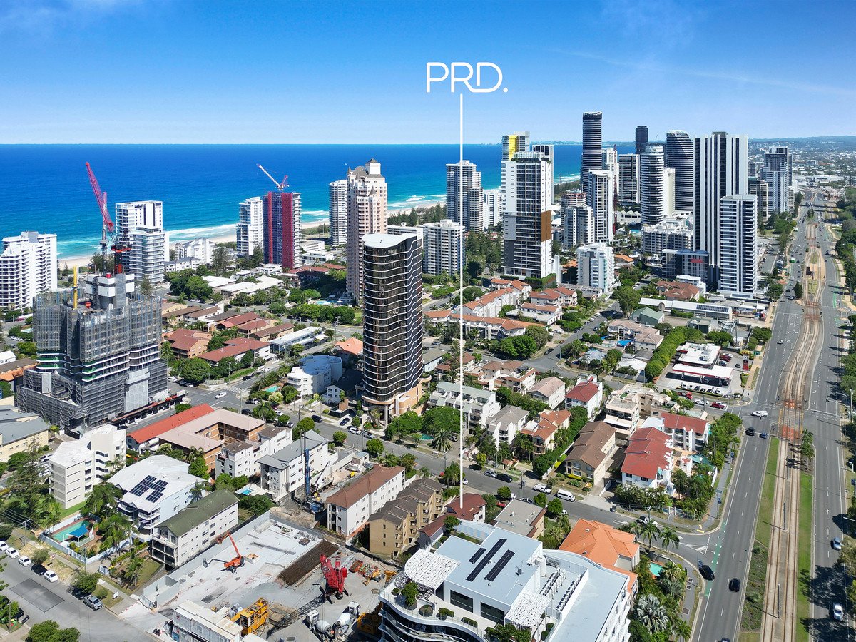 4/45 Britannia Avenue Broadbeach 11