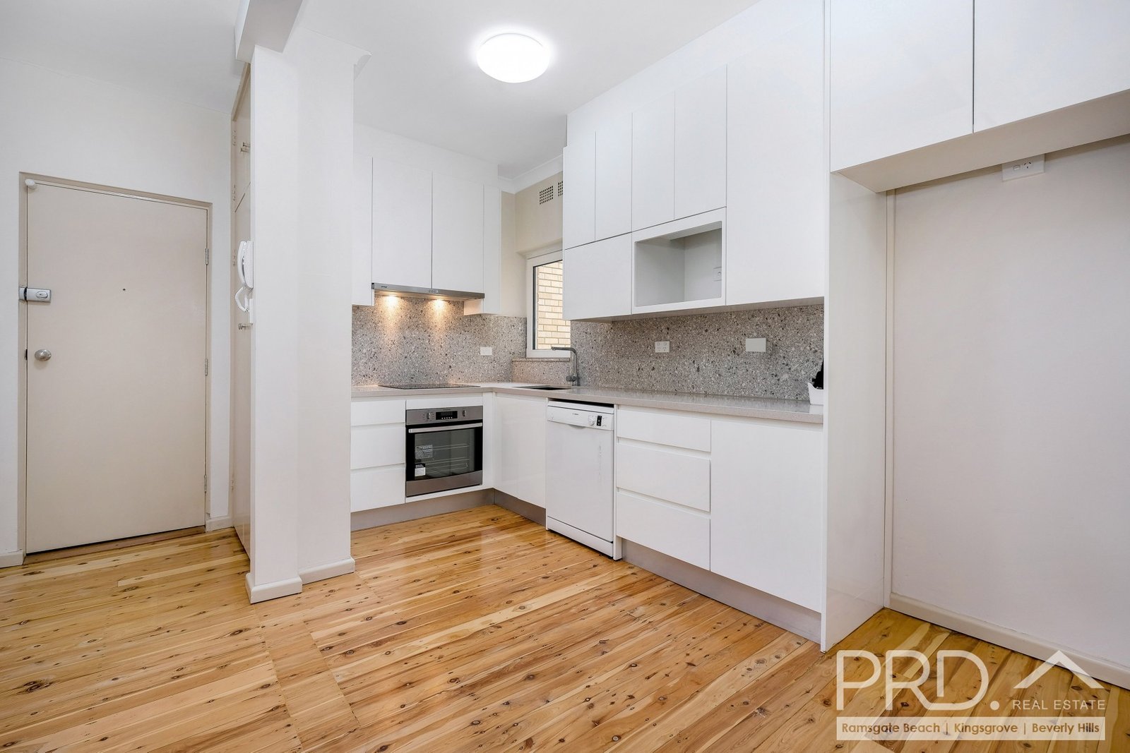 4/45 Harrow Road BEXLEY 2