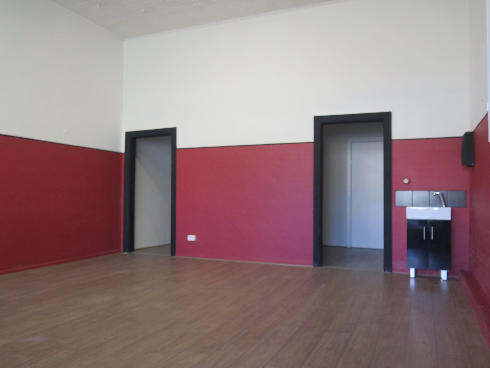 Gallery: 445 North Road