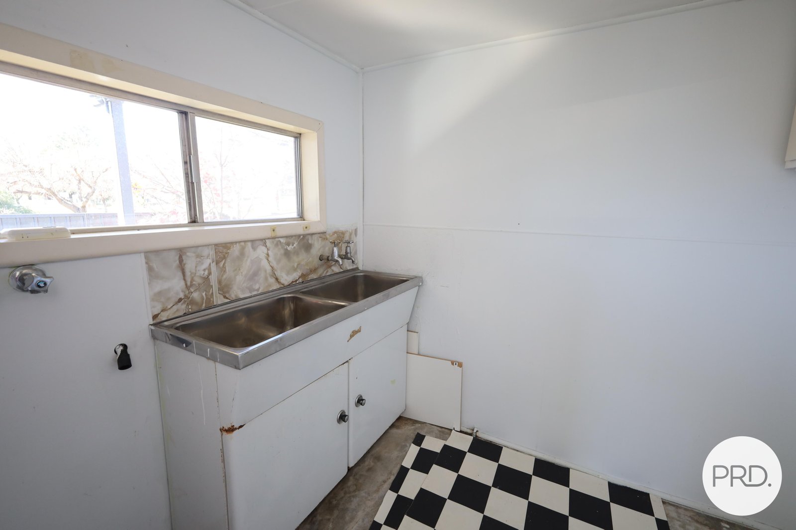 445 Summer Street ORANGE 18