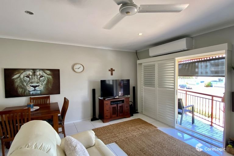 4/457 Esplanade  TORQUAY 5