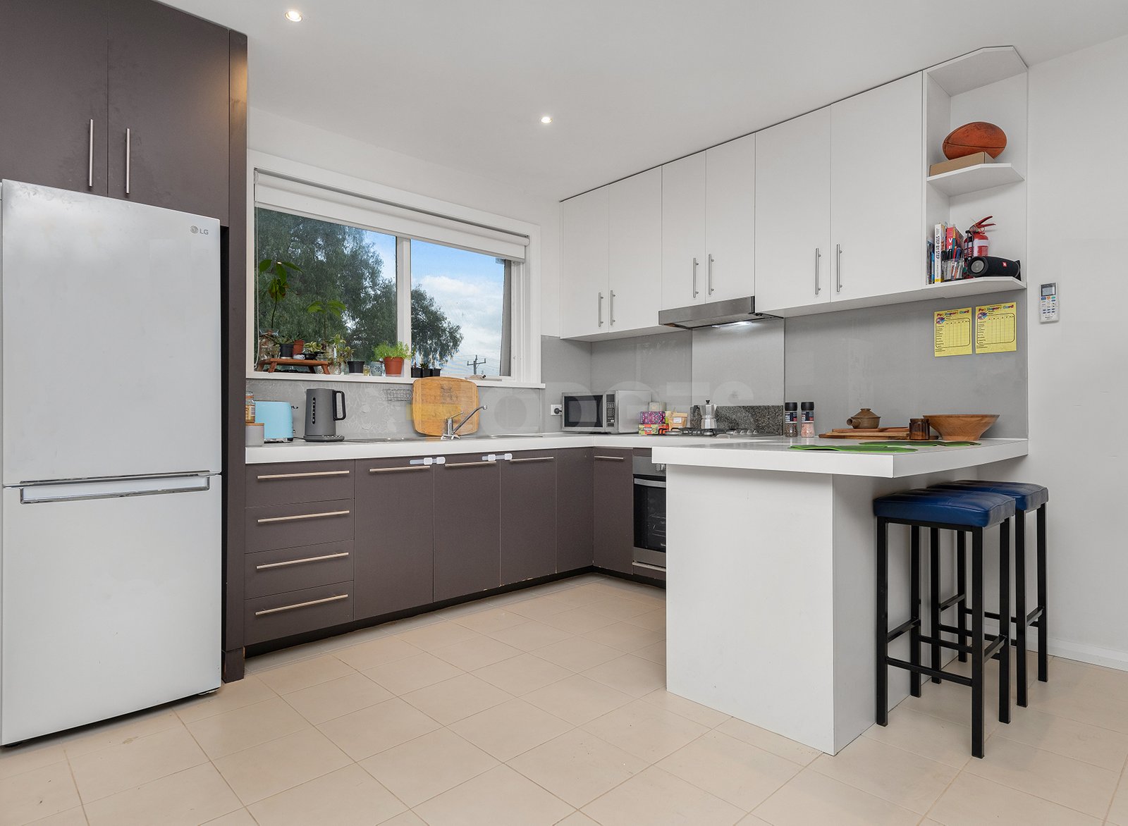 Gallery: 4/46 Commercial Road