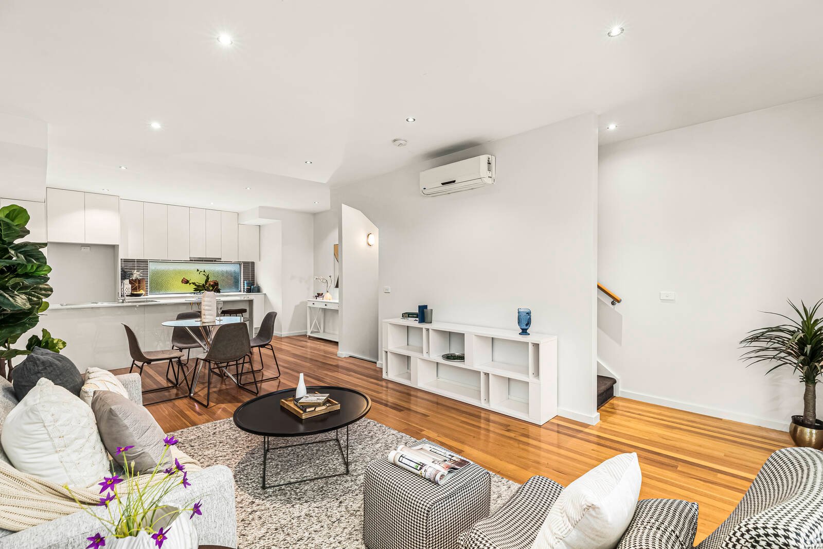 Real Estate and Property in 4/46 Ellingworth Parade, Box Hill, VIC