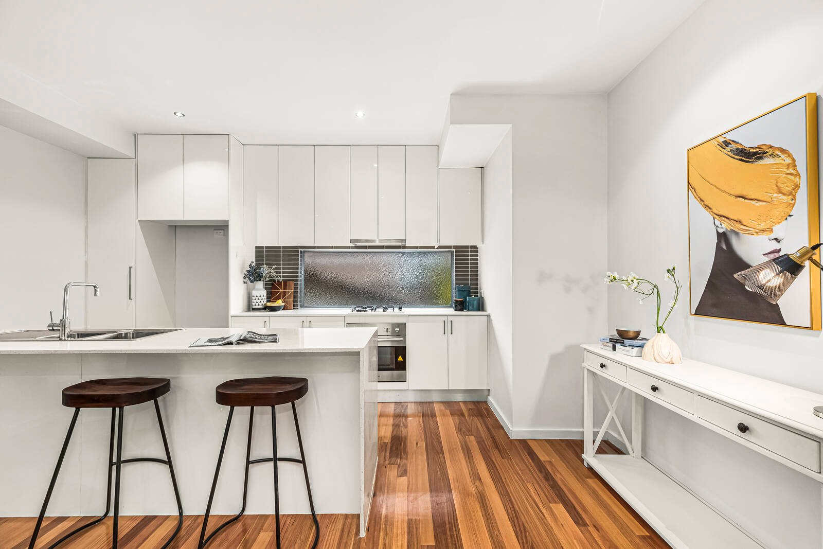 Real Estate and Property in 4/46 Ellingworth Parade, Box Hill, VIC