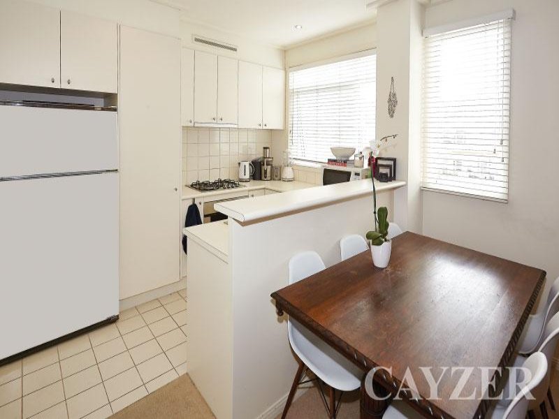 Gallery: 44/6 Graham Street