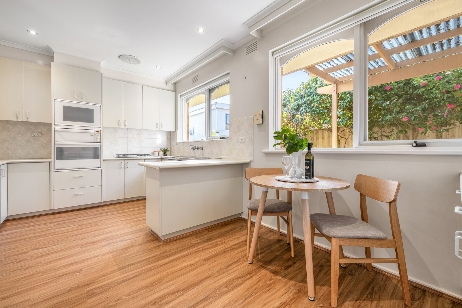 Gallery: 4/461-463 High Street Road