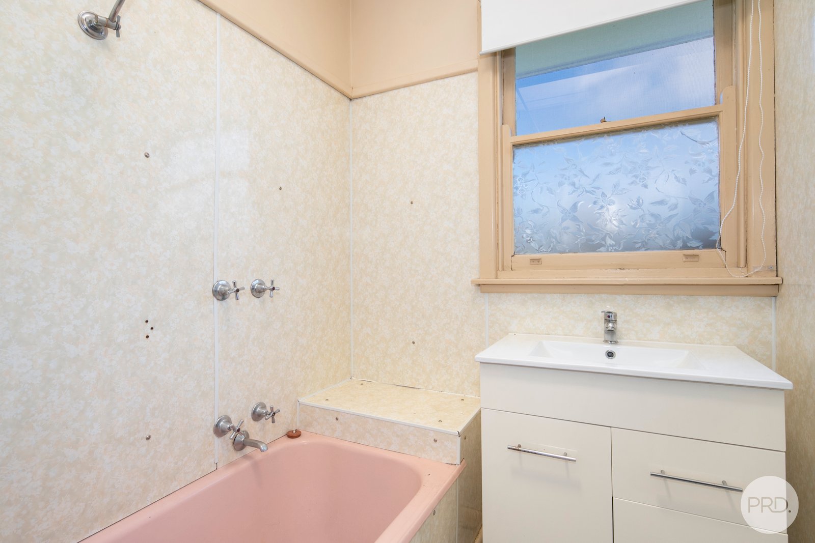 447 Gillies Street North WENDOUREE 9