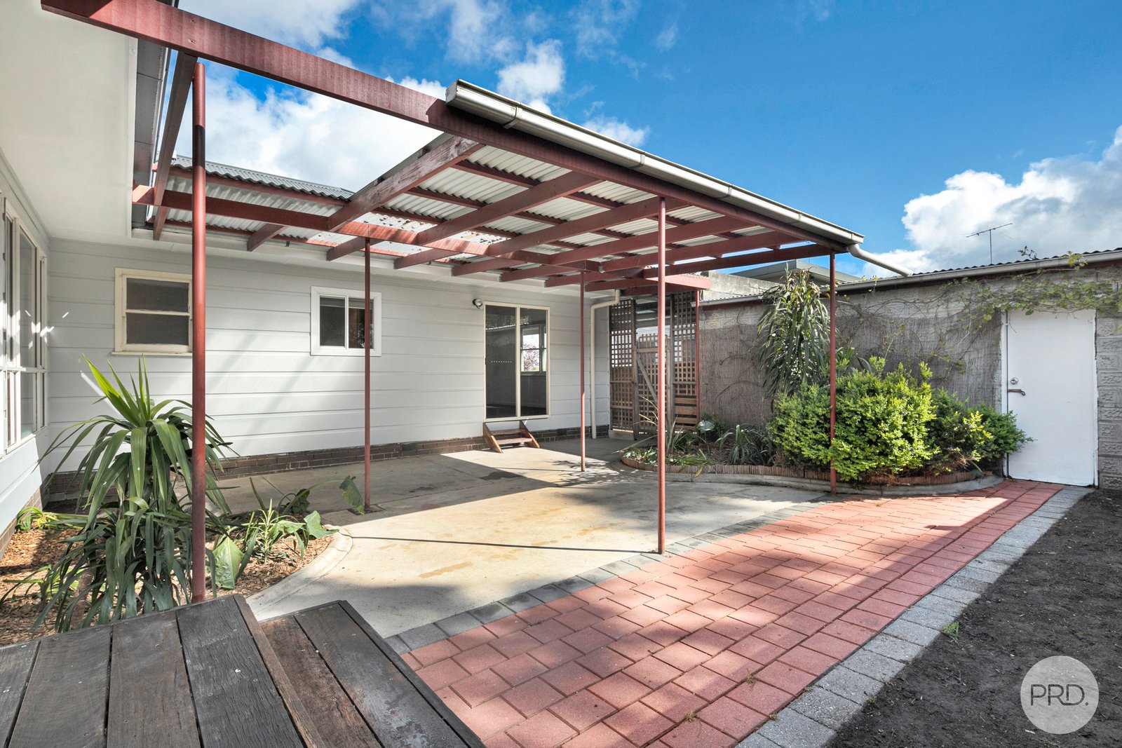 447 Kline Street CANADIAN 18