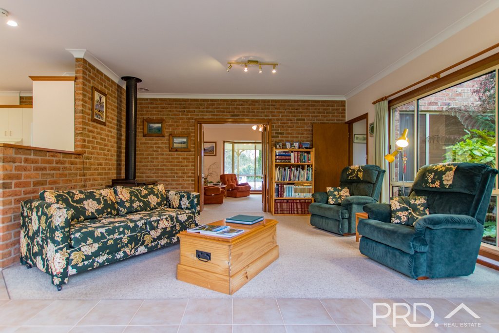 447 Lacmalac Road TUMUT 7