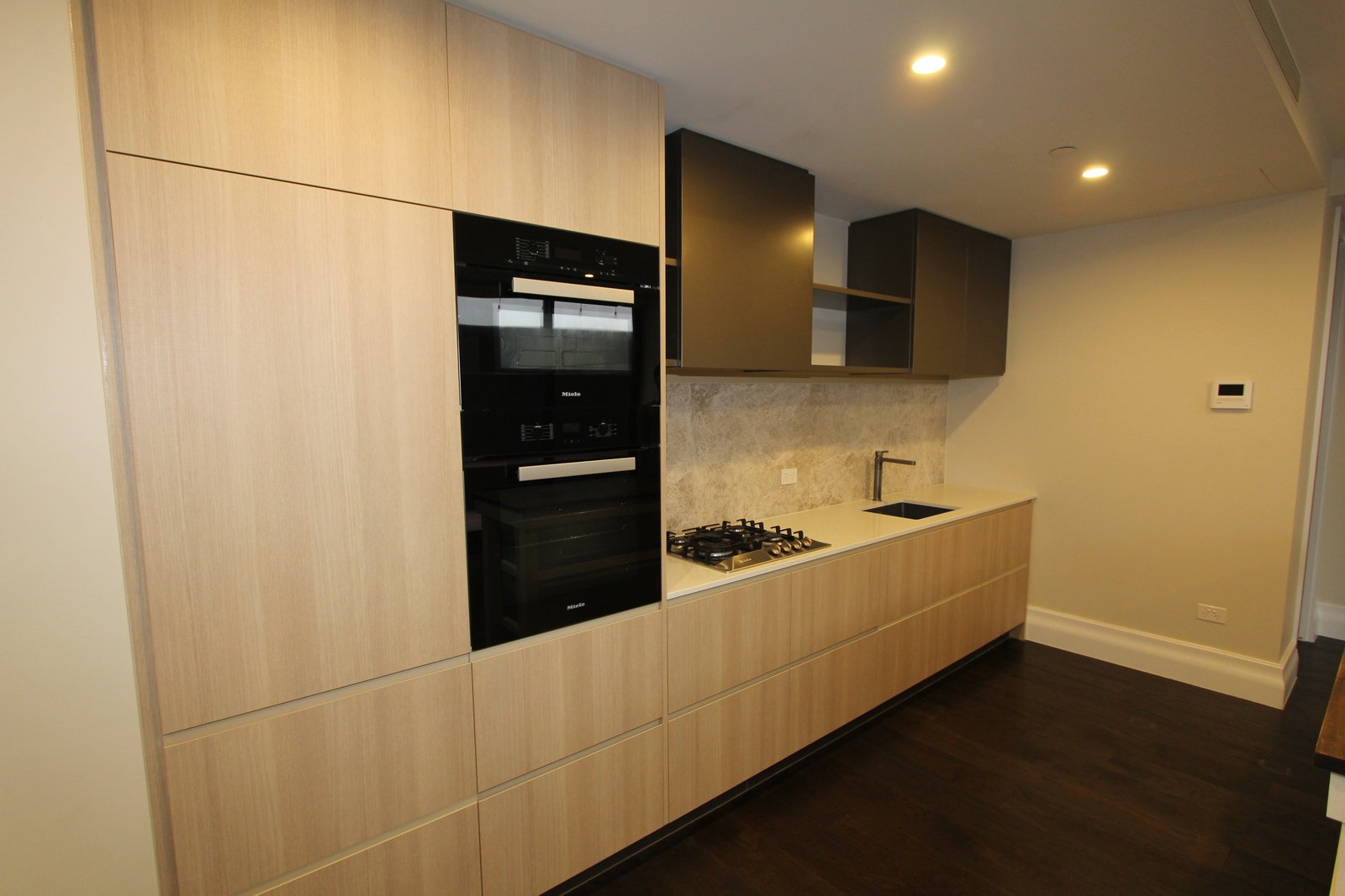 Real Estate and Property in 4/47 Ormond Esplanade, Elwood, VIC